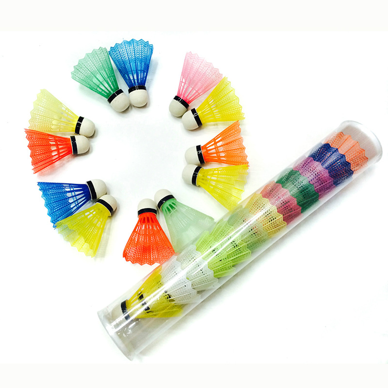 Plumas de bádminton de espuma  - Nylon Shuttlecock 12 reseña y precio